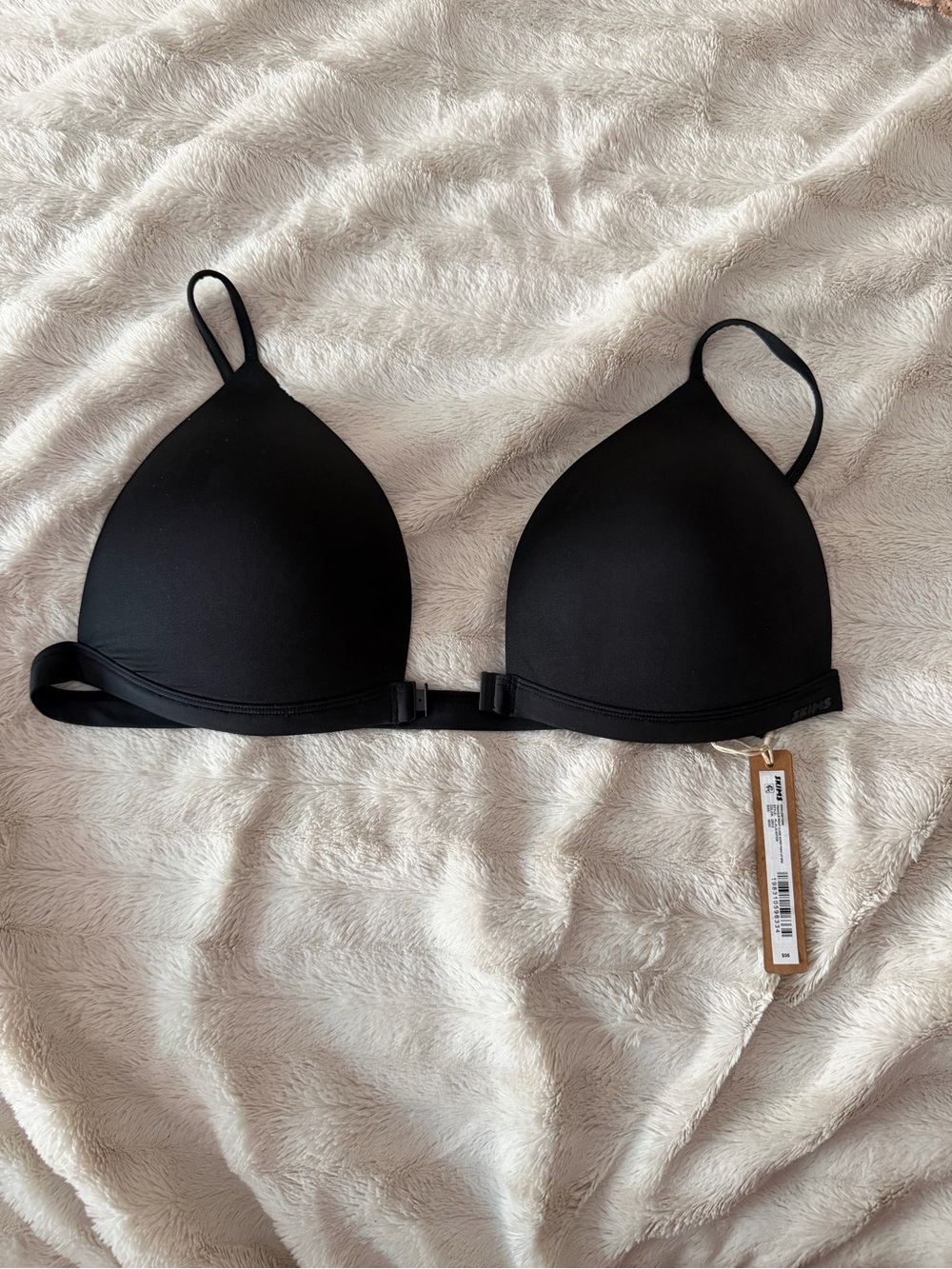 Black Wireless Triangle Super Push Up Bra